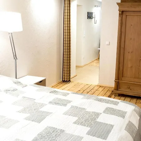 Cozy Flat In Art Nouveau Area